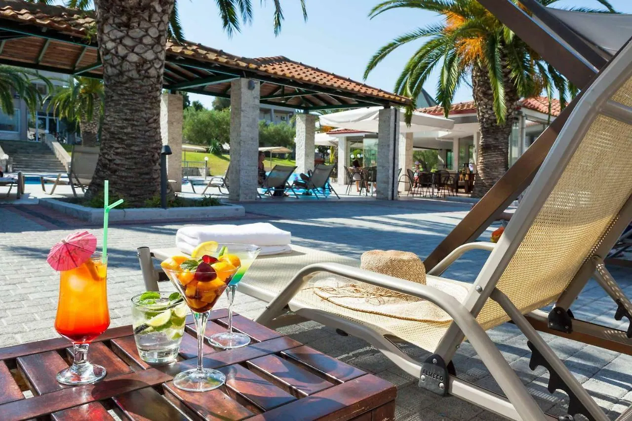 Iris Hotel Siviri